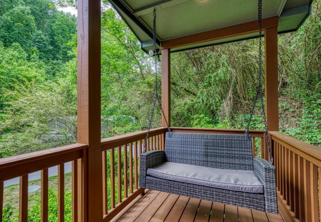 Great Location - Hot Tub - Dog Friendly Villa Sevierville Eksteriør bilde